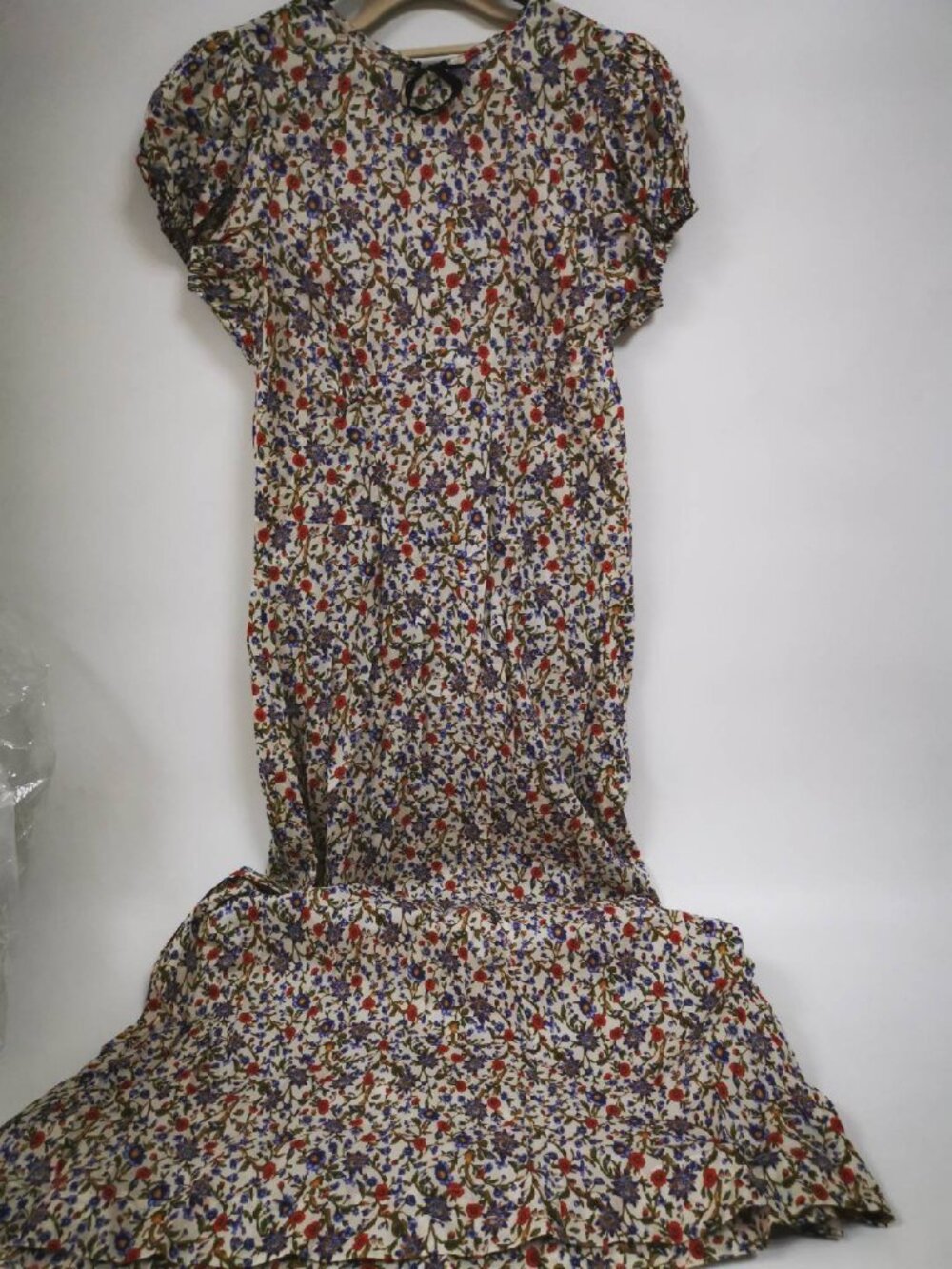 DOEN Rhodia Floral Midi Dress Crème Prairie De Montagne